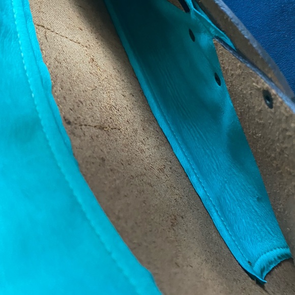 Erika Lynn handmade cowhide leather clutch crossbody bag beige turquoise rare - Picture 3 of 9